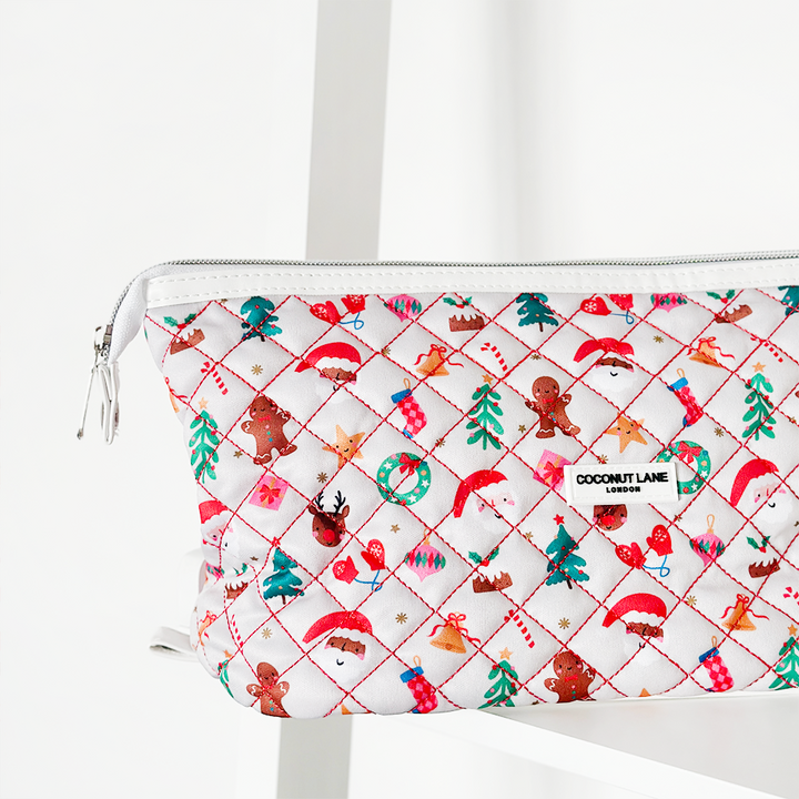 Expandable Makeup Bag - Quilted Christmas Party