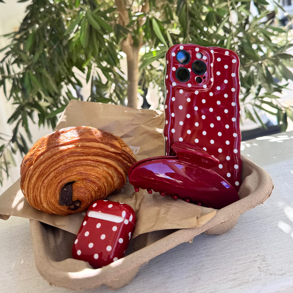 Wavy Phone Case - Burgundy Polka Dot